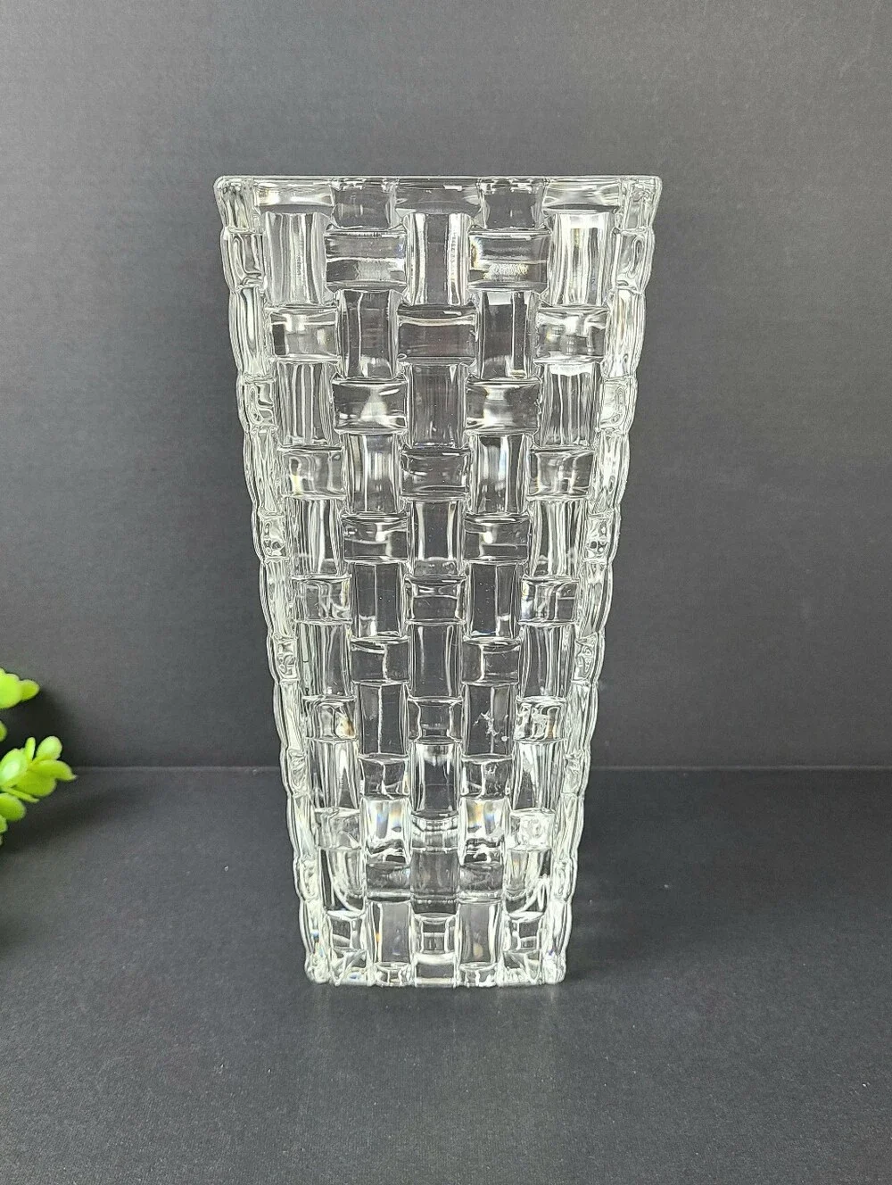 Riedel Vivant Boss Nova Crystal Vase